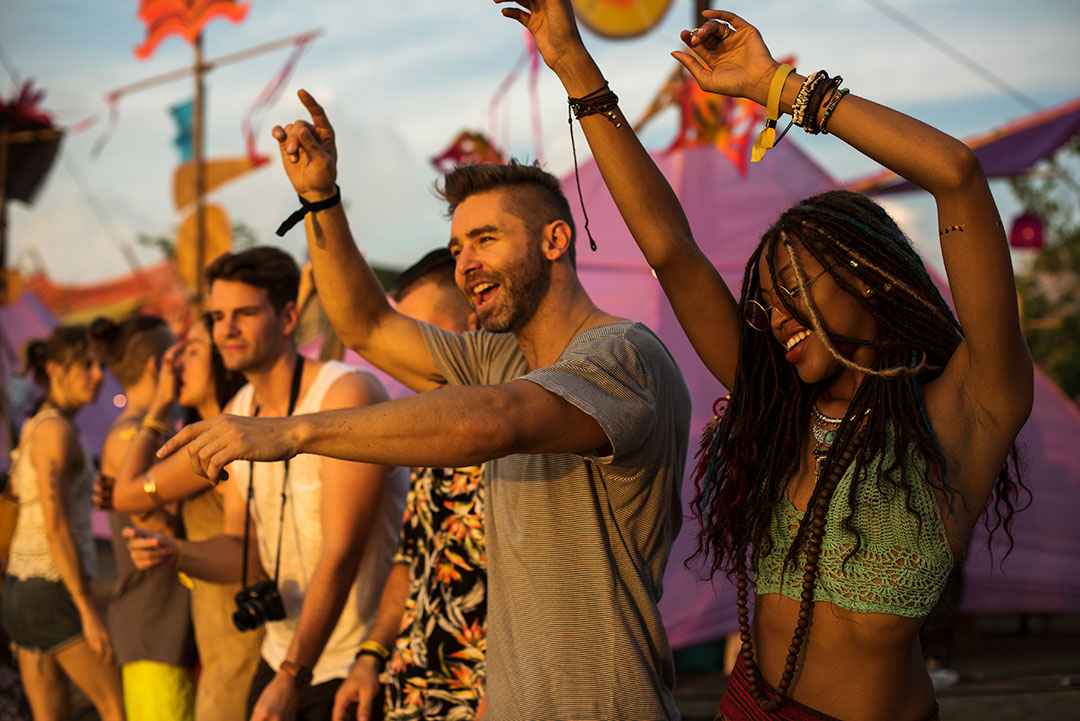 Green-Tourism-people-enjoying-live-music-concert-festival